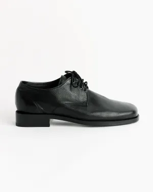 Anatomic Derbies in Black