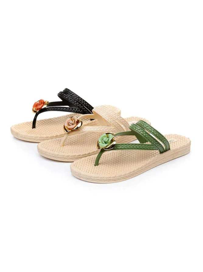 Comfortable and cool slippers