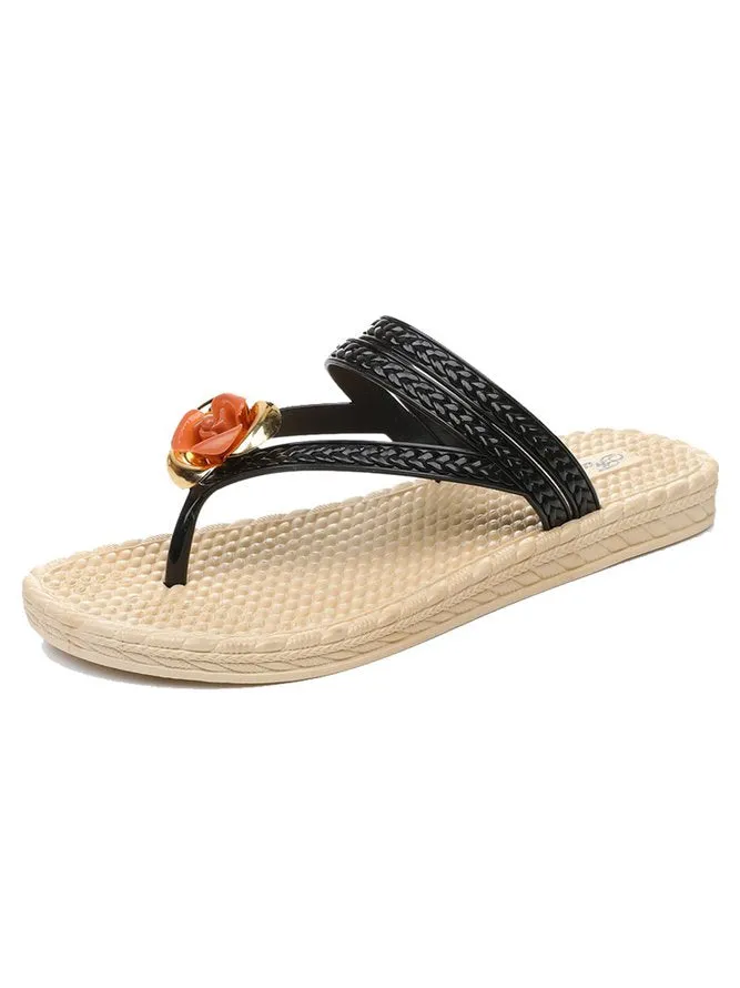 Comfortable and cool slippers