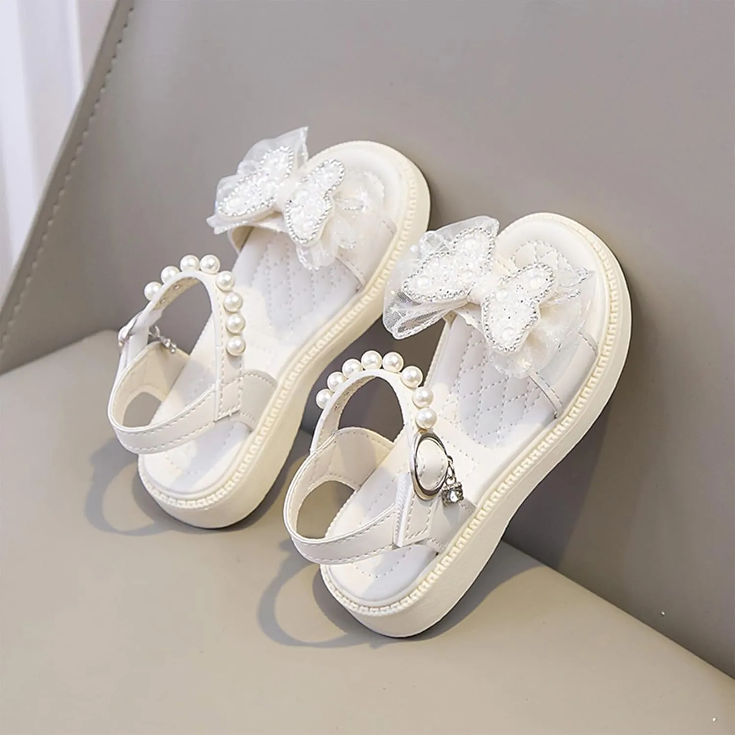 Girls Sandals Low Heels Dress Summer Crystal Bow Fashionable And Stylish Little Girl Princess Shoes For Middle And Large Children Kids Closed Toe Water Sandal
