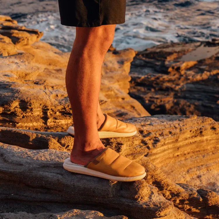 OLUKAI MUA 'ILI MEN'S
