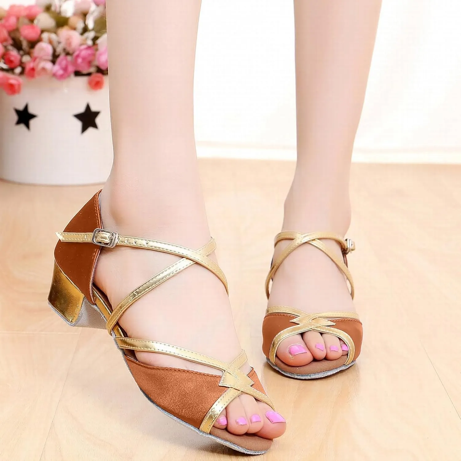 Sandals Shoe for Big Kid Summer Girls Sandals Comfortable Soft Sole Small Thick Heel Children Dance Shoes Fashionable Soft Sole Princess Dance Shoes