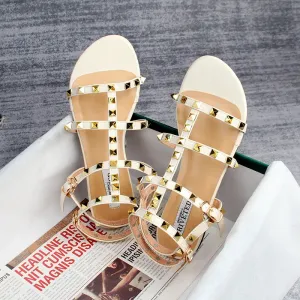 Summer Style: Women's Casual Flat Sandals with Simple Design, Rivets, and Larger Sizes for Comfortable Walking and Shopping