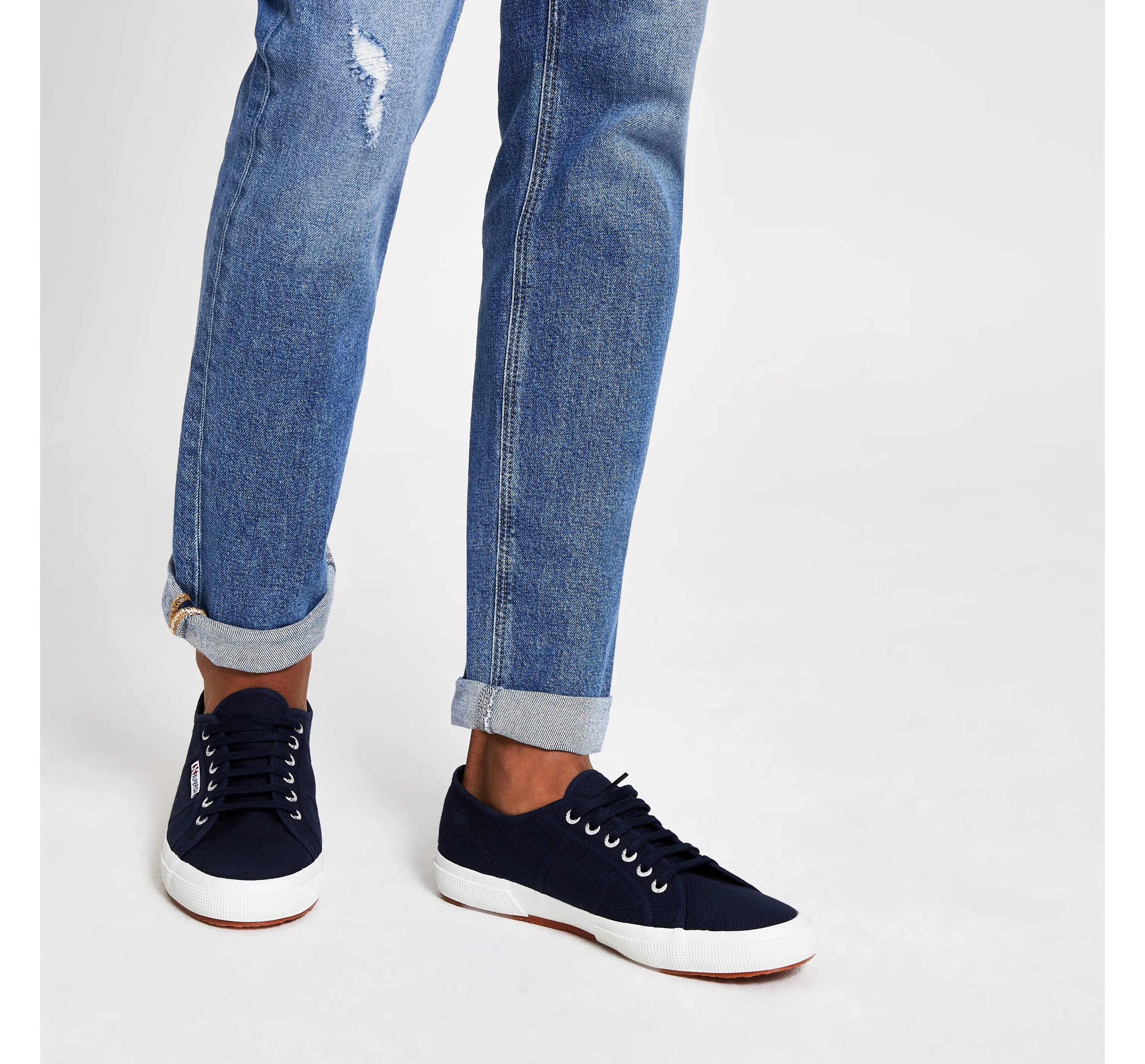 Superga 2750 Cotu Classic Unisex Lace Up Fashion Shoe Sneaker White Navy Canvas (38 (US Men's 6, US Women's 7.5) Medium, NAVY)