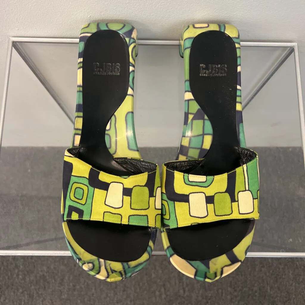 Vintage CJBIS Green Retro Print Slip On Rounded Heels 9.5