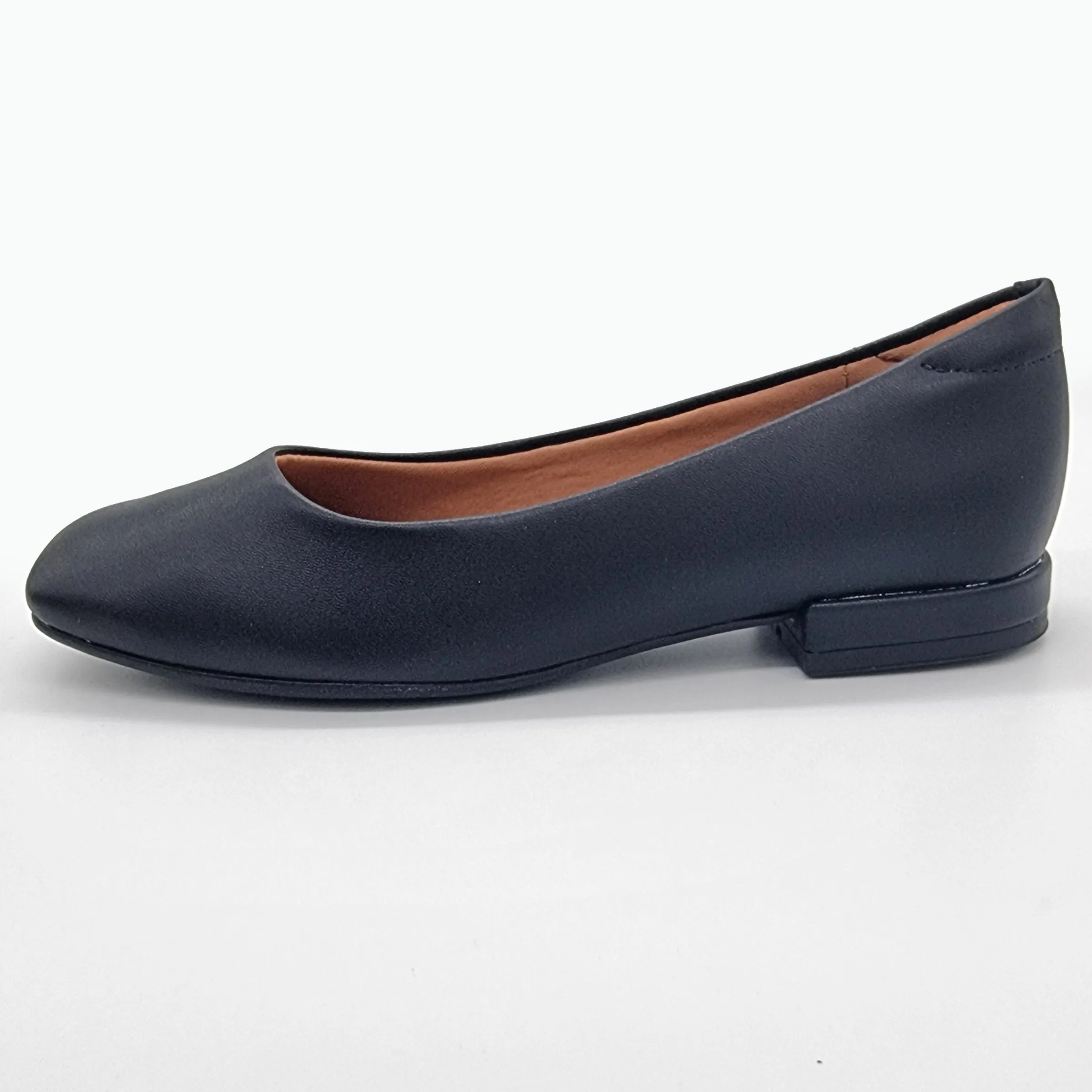 Vizzano 1427-100 Square Toe Flat in Black Napa