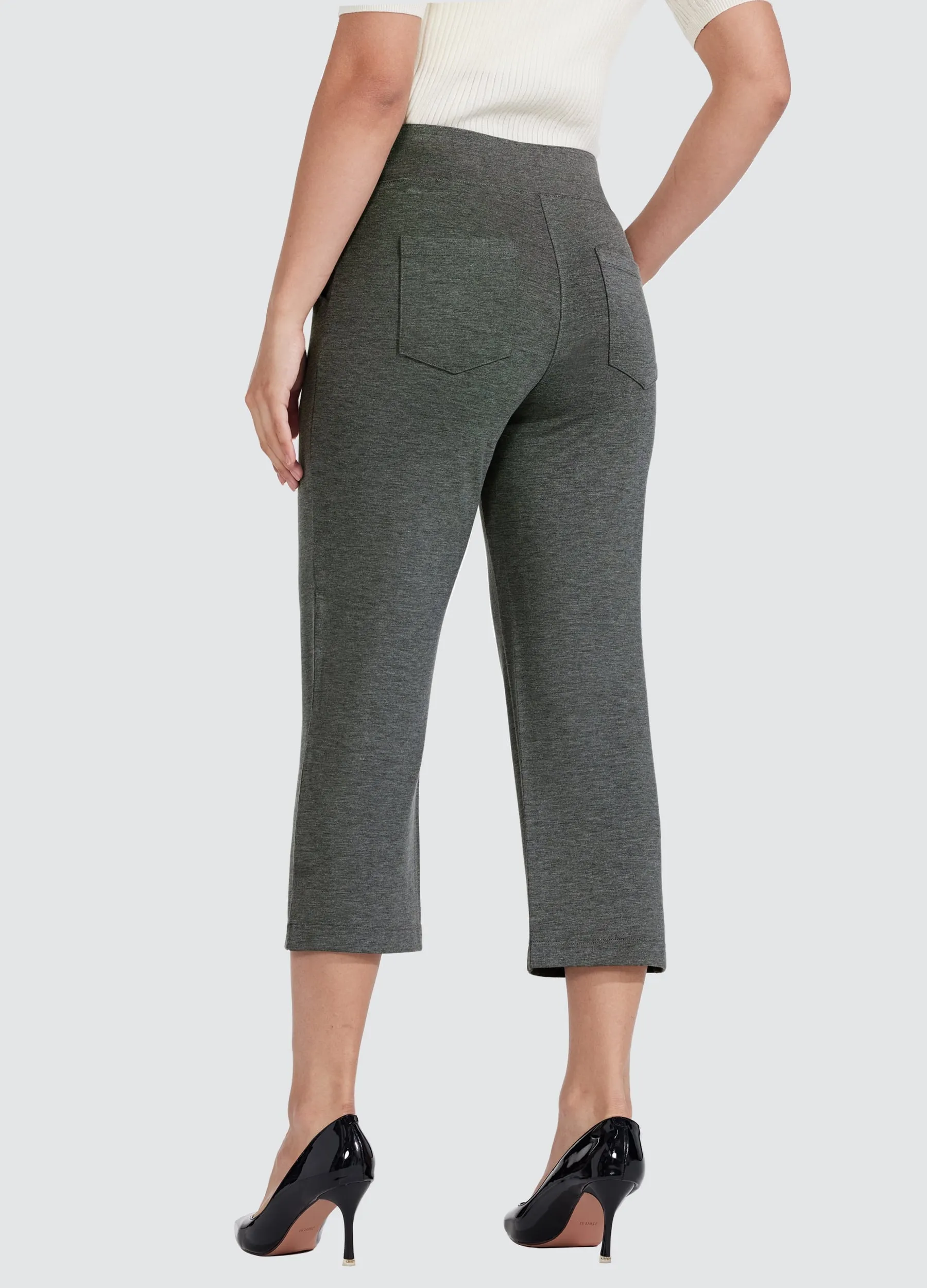 Women's Button Pull On Capris